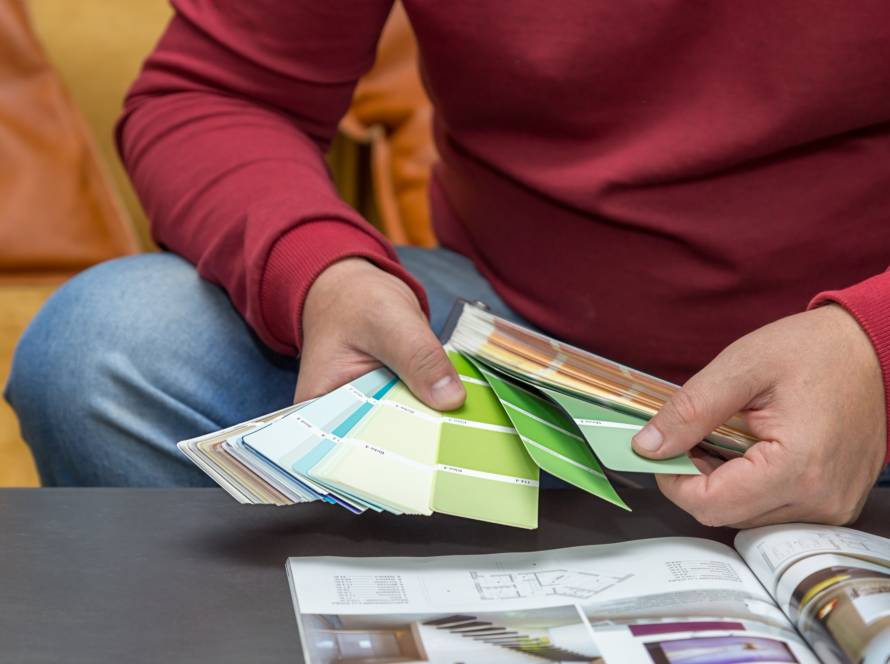 Choosing interior paint colors from color swatches